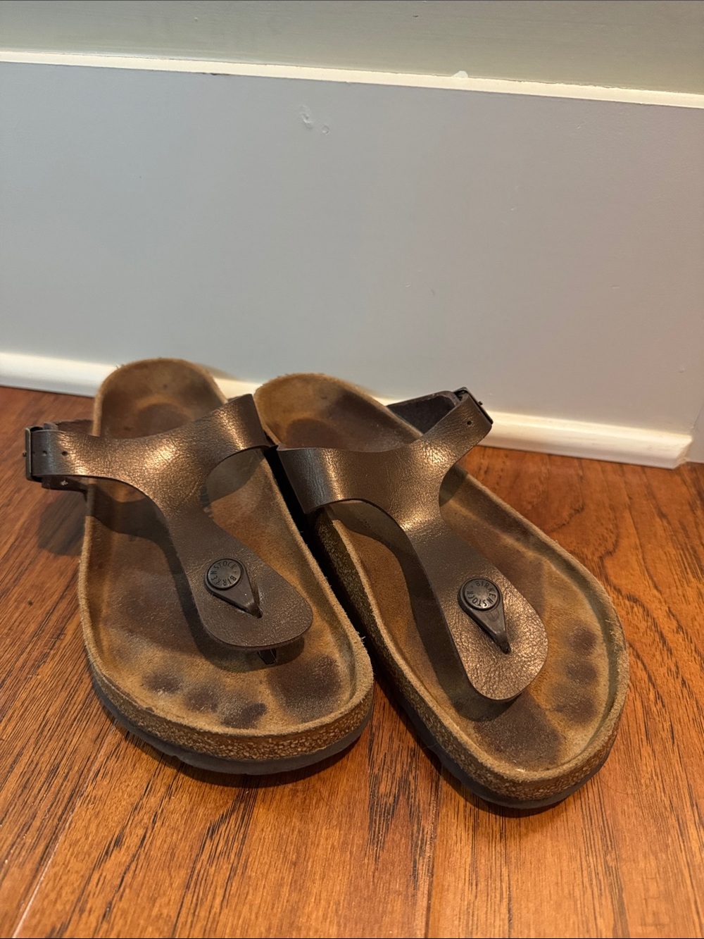 Birkenstock Brown Thong Sandals - Classic T-Strap Style
